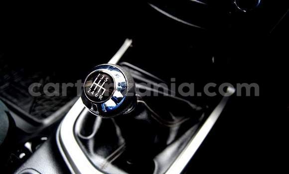 Nunua Ilio tumika Nissan Navara Nyeupe Gari ndani ya Dar es Salaam nchini Dar es Salaam Nunua Ilio tumika Nissan Navara Nyeupe Gari ndani ya Dar es Salaam nchini Dar es Salaam