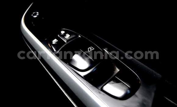 Nunua Ilio tumika Nissan Navara Nyeupe Gari ndani ya Dar es Salaam nchini Dar es Salaam Nunua Ilio tumika Nissan Navara Nyeupe Gari ndani ya Dar es Salaam nchini Dar es Salaam