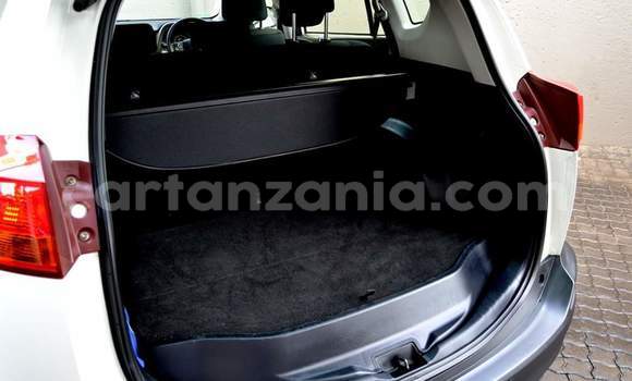 Nunua Ilio tumika Toyota RAV4 Nyeupe Gari ndani ya Dar es Salaam nchini Dar es Salaam Nunua Ilio tumika Toyota RAV4 Nyeupe Gari ndani ya Dar es Salaam nchini Dar es Salaam
