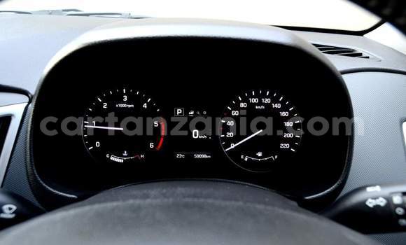 Nunua Ilio tumika Hyundai Creta Nyeupe Gari ndani ya Dar es Salaam nchini Dar es Salaam Nunua Ilio tumika Hyundai Creta Nyeupe Gari ndani ya Dar es Salaam nchini Dar es Salaam