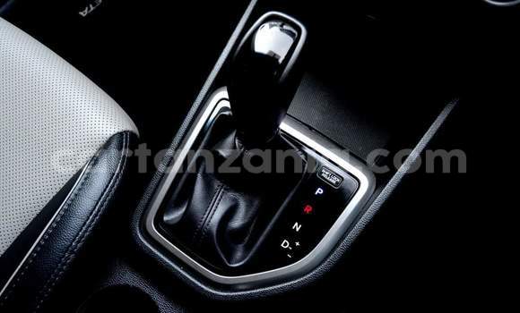 Nunua Ilio tumika Hyundai Creta Nyeupe Gari ndani ya Dar es Salaam nchini Dar es Salaam Nunua Ilio tumika Hyundai Creta Nyeupe Gari ndani ya Dar es Salaam nchini Dar es Salaam