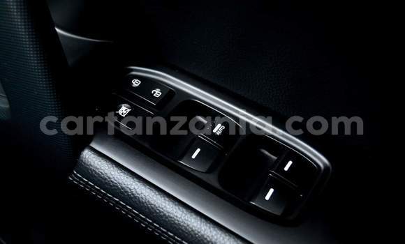 Nunua Ilio tumika Hyundai Creta Nyeupe Gari ndani ya Dar es Salaam nchini Dar es Salaam Nunua Ilio tumika Hyundai Creta Nyeupe Gari ndani ya Dar es Salaam nchini Dar es Salaam