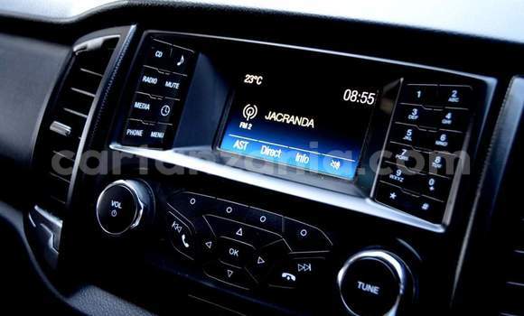 Nunua Ilio tumika Ford Everest Nyingine Gari ndani ya Dar es Salaam nchini Dar es Salaam Nunua Ilio tumika Ford Everest Nyingine Gari ndani ya Dar es Salaam nchini Dar es Salaam