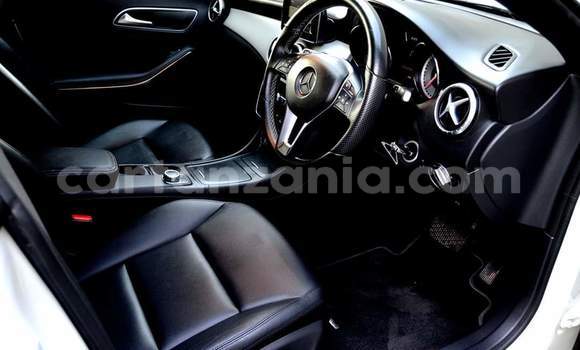 Buy Used Mercedes‒Benz CLA-klasse White Car in Dar es Salaam in Dar es Salaam Buy Used Mercedes‒Benz CLA-klasse White Car in Dar es Salaam in Dar es Salaam