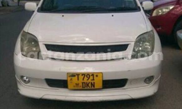 Nunua Ilio tumika Toyota IST Nyeupe Gari ndani ya Dar es Salaam nchini Dar es Salaam Nunua Ilio tumika Toyota IST Nyeupe Gari ndani ya Dar es Salaam nchini Dar es Salaam