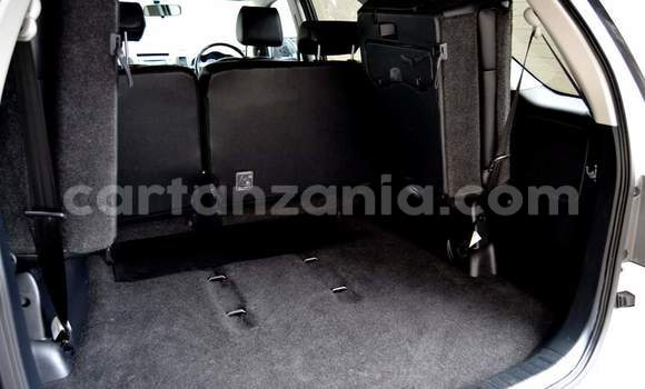 Nunua Ilio tumika Toyota Fortuner Nyeupe Gari ndani ya Dar es Salaam nchini Dar es Salaam Nunua Ilio tumika Toyota Fortuner Nyeupe Gari ndani ya Dar es Salaam nchini Dar es Salaam