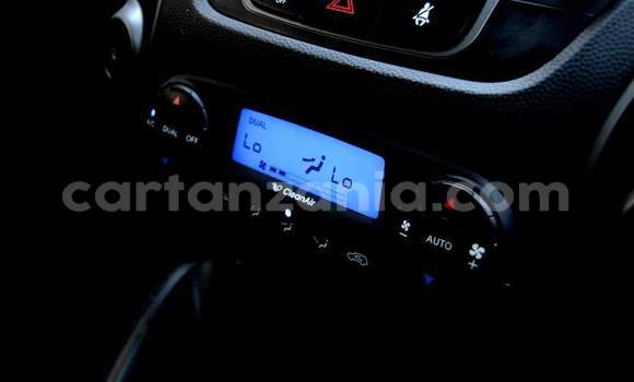 Buy Used Hyundai ix35 Blue Car in Dar es Salaam in Dar es Salaam Buy Used Hyundai ix35 Blue Car in Dar es Salaam in Dar es Salaam
