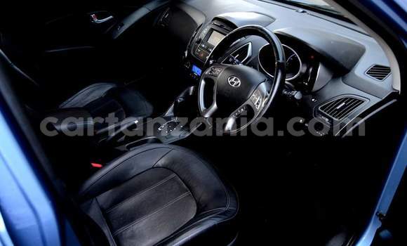 Buy Used Hyundai ix35 Blue Car in Dar es Salaam in Dar es Salaam Buy Used Hyundai ix35 Blue Car in Dar es Salaam in Dar es Salaam