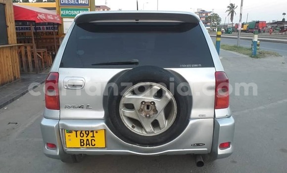Buy Used Toyota RAV4 Silver Car in Dar es Salaam in Dar es Salaam Buy Used Toyota RAV4 Silver Car in Dar es Salaam in Dar es Salaam