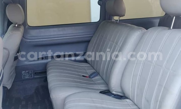 Buy Used Toyota Noah White Car in Dar es Salaam in Dar es Salaam Buy Used Toyota Noah White Car in Dar es Salaam in Dar es Salaam