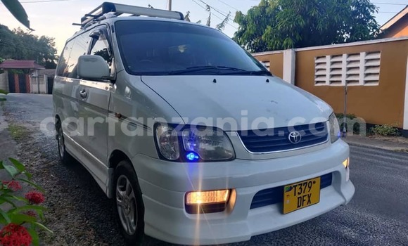 Buy Used Toyota Noah White Car in Dar es Salaam in Dar es Salaam Buy Used Toyota Noah White Car in Dar es Salaam in Dar es Salaam