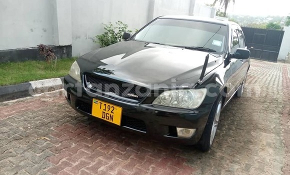Nunua Ilio tumika Toyota Altezza Nyeusi Gari ndani ya Dar es Salaam nchini Dar es Salaam Nunua Ilio tumika Toyota Altezza Nyeusi Gari ndani ya Dar es Salaam nchini Dar es Salaam