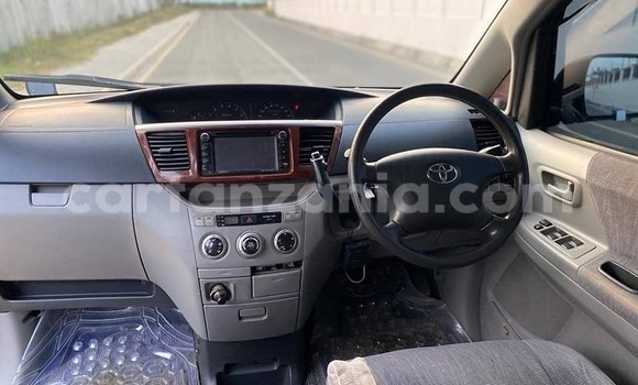 Nunua Ilio tumika Toyota Noah Fedha Gari ndani ya Dar es Salaam nchini Dar es Salaam Nunua Ilio tumika Toyota Noah Fedha Gari ndani ya Dar es Salaam nchini Dar es Salaam