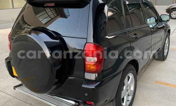 Nunua Ilio tumika Toyota RAV4 Nyeusi Gari ndani ya Dar es Salaam nchini Dar es Salaam Nunua Ilio tumika Toyota RAV4 Nyeusi Gari ndani ya Dar es Salaam nchini Dar es Salaam