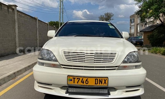 Nunua Ilio tumika Toyota Harrier Nyeupe Gari ndani ya Dar es Salaam nchini Dar es Salaam Nunua Ilio tumika Toyota Harrier Nyeupe Gari ndani ya Dar es Salaam nchini Dar es Salaam