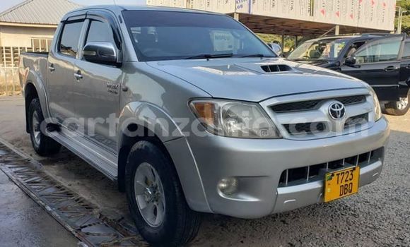 Buy Used Toyota Hilux Silver Car in Dar es Salaam in Dar es Salaam
