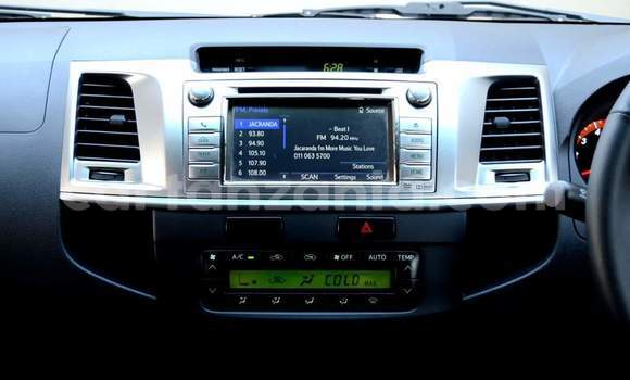 Buy Used Toyota Hilux White Car in Dar es Salaam in Dar es Salaam Buy Used Toyota Hilux White Car in Dar es Salaam in Dar es Salaam