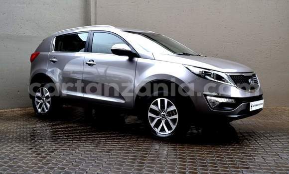 Buy Used Kia Sportage Silver Car in Dar es Salaam in Dar es Salaam
