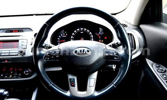 Nunua Ilio tumika Kia Sportage Fedha Gari ndani ya Dar es Salaam nchini Dar es Salaam Nunua Ilio tumika Kia Sportage Fedha Gari ndani ya Dar es Salaam nchini Dar es Salaam