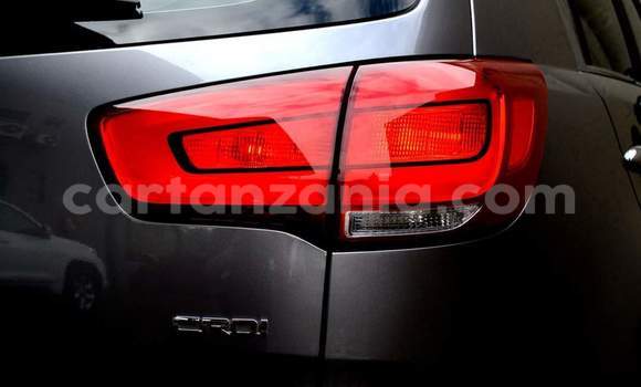 Nunua Ilio tumika Kia Sportage Fedha Gari ndani ya Dar es Salaam nchini Dar es Salaam Nunua Ilio tumika Kia Sportage Fedha Gari ndani ya Dar es Salaam nchini Dar es Salaam