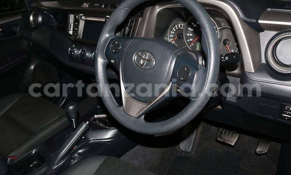 Nunua Ilio tumika Toyota RAV4 Nyeupe Gari ndani ya Dar es Salaam nchini Dar es Salaam Nunua Ilio tumika Toyota RAV4 Nyeupe Gari ndani ya Dar es Salaam nchini Dar es Salaam
