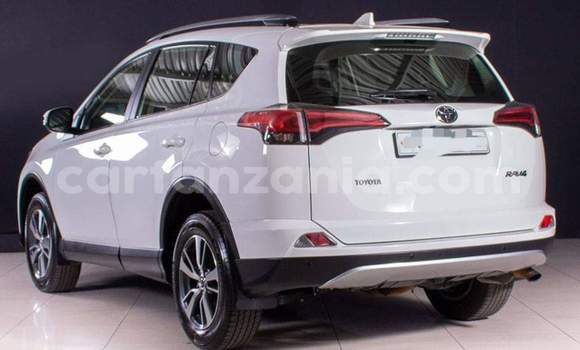 Nunua Ilio tumika Toyota RAV4 Nyeupe Gari ndani ya Dar es Salaam nchini Dar es Salaam Nunua Ilio tumika Toyota RAV4 Nyeupe Gari ndani ya Dar es Salaam nchini Dar es Salaam