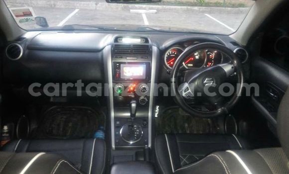 Buy Used Suzuki Escudo Black Car in Dar es Salaam in Dar es Salaam