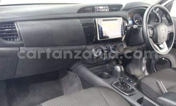 Nunua Ilio tumika Toyota Hilux Fedha Gari ndani ya Dar es Salaam nchini Dar es Salaam Nunua Ilio tumika Toyota Hilux Fedha Gari ndani ya Dar es Salaam nchini Dar es Salaam