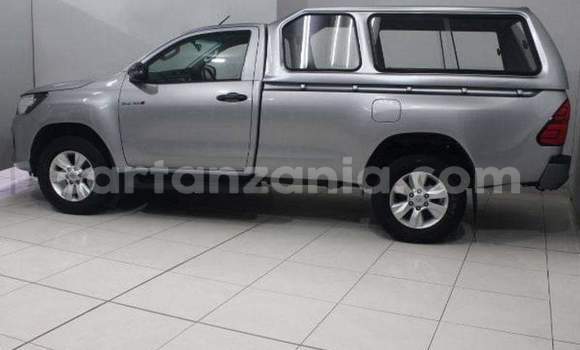 Nunua Ilio tumika Toyota Hilux Fedha Gari ndani ya Dar es Salaam nchini Dar es Salaam Nunua Ilio tumika Toyota Hilux Fedha Gari ndani ya Dar es Salaam nchini Dar es Salaam