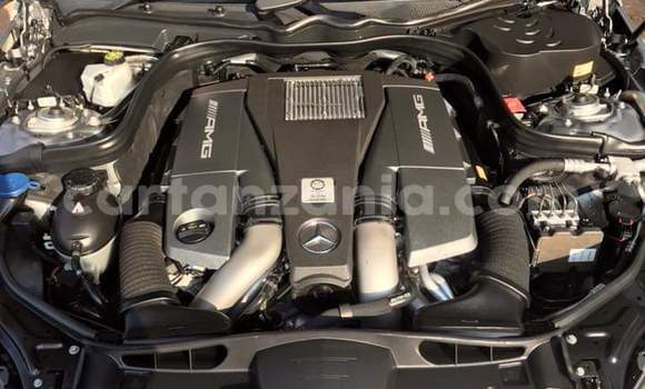 Nunua Ilio tumika Mercedes‒Benz E-klasse AMG Fedha Gari ndani ya Dar es Salaam nchini Dar es Salaam Nunua Ilio tumika Mercedes‒Benz E-klasse AMG Fedha Gari ndani ya Dar es Salaam nchini Dar es Salaam