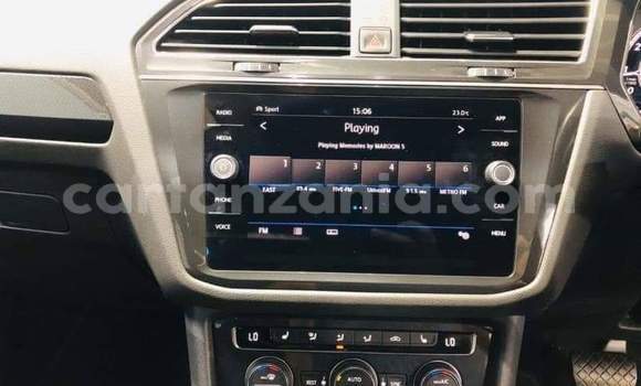 Nunua Ilio tumika Volkswagen Tiguan Nyeupe Gari ndani ya Dar es Salaam nchini Dar es Salaam Nunua Ilio tumika Volkswagen Tiguan Nyeupe Gari ndani ya Dar es Salaam nchini Dar es Salaam