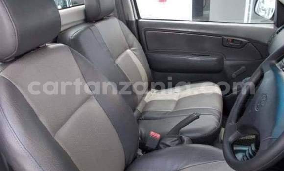 Nunua Ilio tumika Toyota Hilux Fedha Gari ndani ya Dar es Salaam nchini Dar es Salaam Nunua Ilio tumika Toyota Hilux Fedha Gari ndani ya Dar es Salaam nchini Dar es Salaam