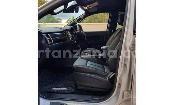 Nunua Ilio tumika Ford Ranger Fedha Gari ndani ya Dar es Salaam nchini Dar es Salaam Nunua Ilio tumika Ford Ranger Fedha Gari ndani ya Dar es Salaam nchini Dar es Salaam