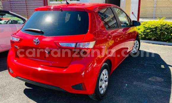 Nunua Ilio tumika Toyota Vitz Nyekundu Gari ndani ya Dar es Salaam nchini Dar es Salaam Nunua Ilio tumika Toyota Vitz Nyekundu Gari ndani ya Dar es Salaam nchini Dar es Salaam
