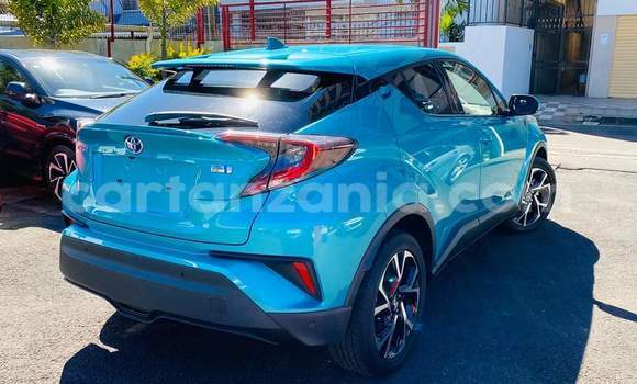 Buy Used Toyota C-HR Blue Car in Dar es Salaam in Dar es Salaam Buy Used Toyota C-HR Blue Car in Dar es Salaam in Dar es Salaam