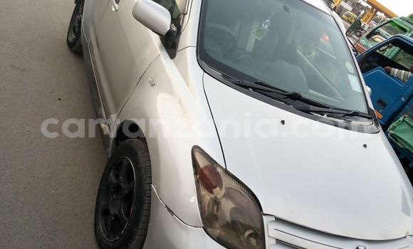 Nunua Ilio tumika Toyota IST Fedha Gari ndani ya Dar es Salaam nchini Dar es Salaam Nunua Ilio tumika Toyota IST Fedha Gari ndani ya Dar es Salaam nchini Dar es Salaam