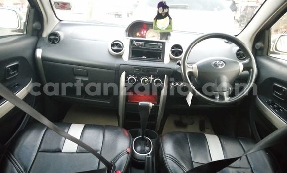 Buy Used Toyota IST Silver Car in Dar es Salaam in Dar es Salaam Buy Used Toyota IST Silver Car in Dar es Salaam in Dar es Salaam