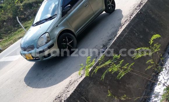Buy Used Toyota Vitz Green Car in Dar es Salaam in Dar es Salaam Buy Used Toyota Vitz Green Car in Dar es Salaam in Dar es Salaam