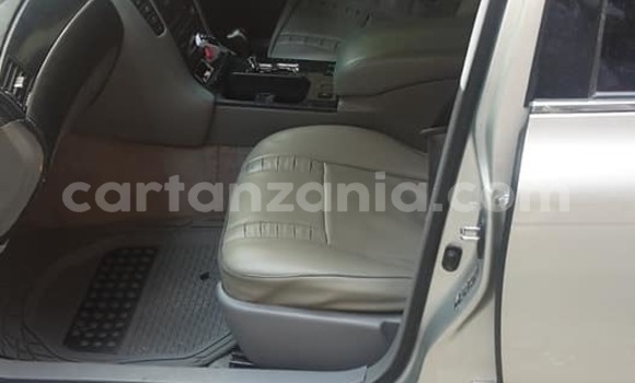 Nunua Ilio tumika Toyota Crown Fedha Gari ndani ya Dar es Salaam nchini Dar es Salaam Nunua Ilio tumika Toyota Crown Fedha Gari ndani ya Dar es Salaam nchini Dar es Salaam