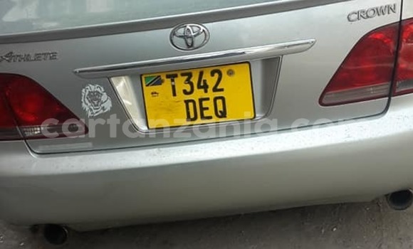 Nunua Ilio tumika Toyota Crown Fedha Gari ndani ya Dar es Salaam nchini Dar es Salaam Nunua Ilio tumika Toyota Crown Fedha Gari ndani ya Dar es Salaam nchini Dar es Salaam