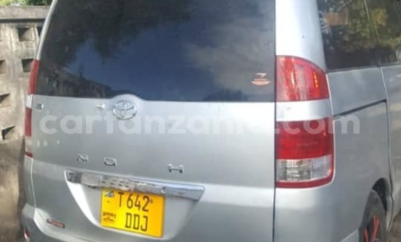 Buy Used Toyota Noah Silver Car in Dar es Salaam in Dar es Salaam Buy Used Toyota Noah Silver Car in Dar es Salaam in Dar es Salaam