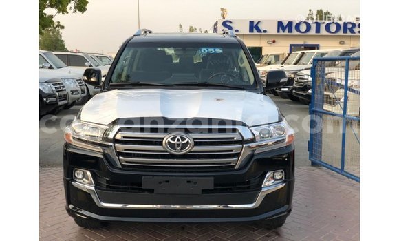Nunua Imported Toyota Land Cruiser Nyeusi Gari ndani ya Import - Dubai nchini Arusha Nunua Imported Toyota Land Cruiser Nyeusi Gari ndani ya Import - Dubai nchini Arusha