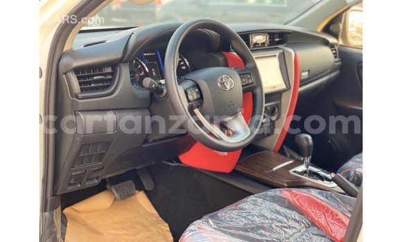 Buy Import Toyota Fortuner White Car in Import - Dubai in Arusha Buy Import Toyota Fortuner White Car in Import - Dubai in Arusha
