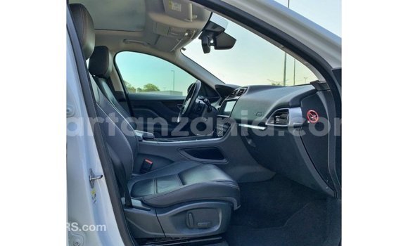 Buy Import Jaguar F-Pace White Car in Import - Dubai in Arusha Buy Import Jaguar F-Pace White Car in Import - Dubai in Arusha