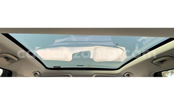 Buy Import Jaguar F-Pace White Car in Import - Dubai in Arusha Buy Import Jaguar F-Pace White Car in Import - Dubai in Arusha