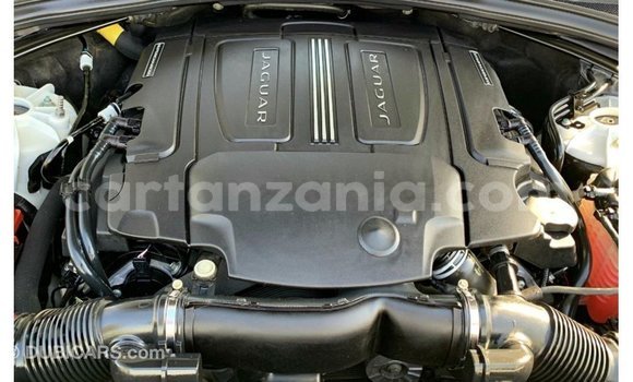 Buy Import Jaguar F-Pace White Car in Import - Dubai in Arusha Buy Import Jaguar F-Pace White Car in Import - Dubai in Arusha