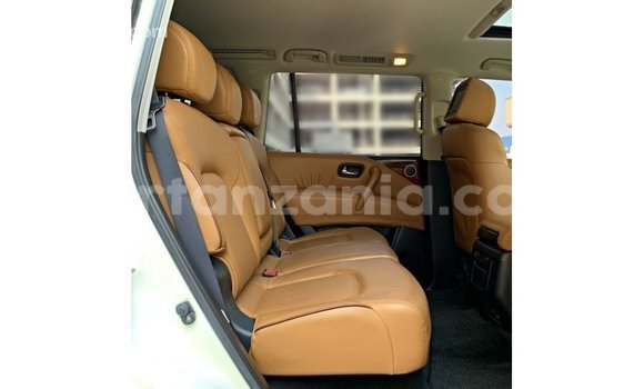 Nunua Imported Nissan Patrol Nyeupe Gari ndani ya Import - Dubai nchini Arusha Nunua Imported Nissan Patrol Nyeupe Gari ndani ya Import - Dubai nchini Arusha