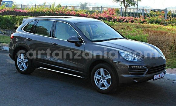 Buy Import Porsche Cayenne Brown Car in Import - Dubai in Arusha
