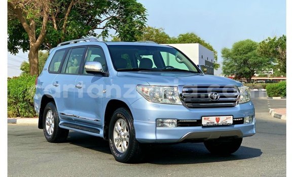 Buy Import Toyota Land Cruiser Blue Car in Import - Dubai in Arusha