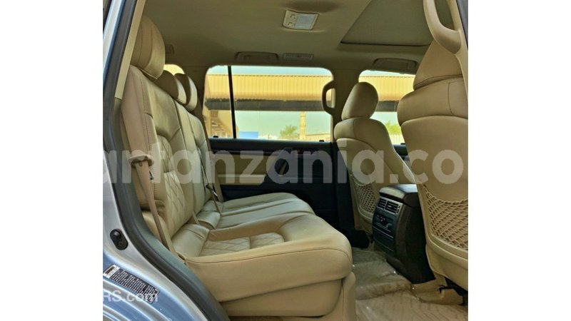 Big with watermark toyota land cruiser arusha import dubai 9949